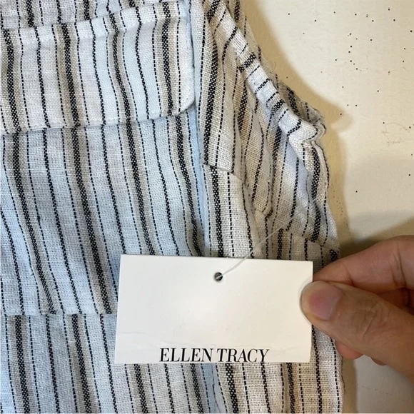 NWT. Ellen Tracy Sleeveless Linen Blend Zipper Utility Top. Small. - Picture 3 of 12